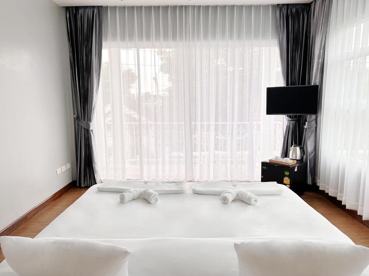 The White House Rachamankha เดอะ ไวท์เฮ้าส์ ราชมรรคา Hostel Chiang Mai Exterior photo