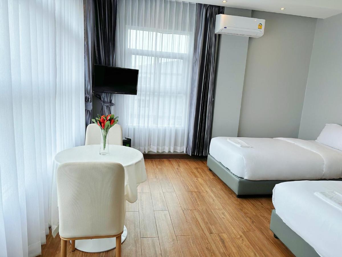 The White House Rachamankha เดอะ ไวท์เฮ้าส์ ราชมรรคา Hostel Chiang Mai Exterior photo